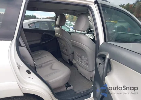 2011 Toyota Rav4 Limited z USA, uszkodzony, nr VIN 2T3DF4DV6BW091349